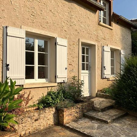 La Petite Maison De La Vallee Bazainville Exterior foto